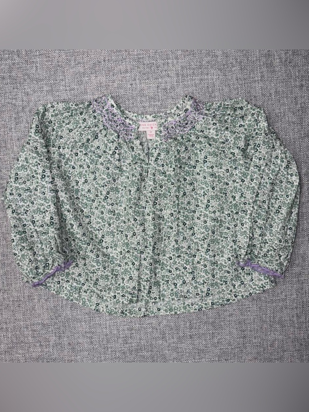 Pink Chicken 3y EUC Green Floral Button-Front Smocked Top